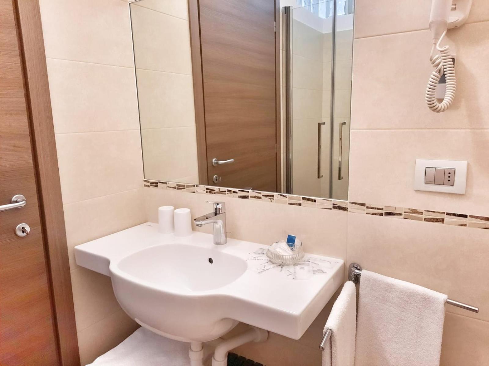 Residence Argentina R.T.A. Spotorno Δωμάτιο φωτογραφία