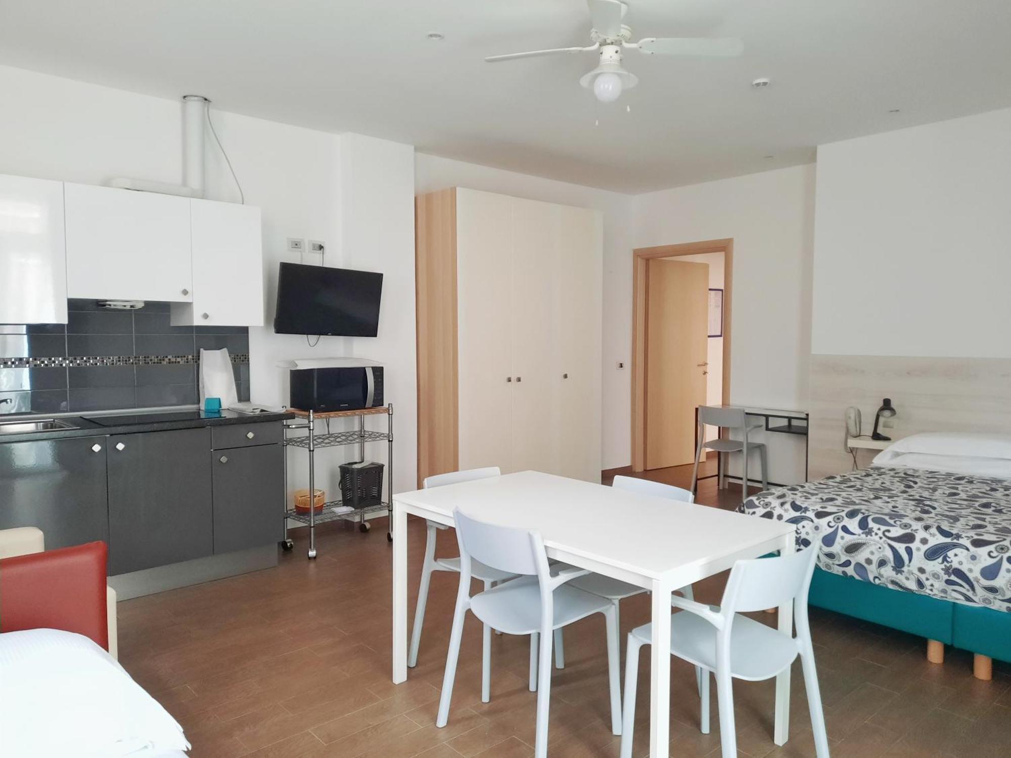 Residence Argentina R.T.A. Spotorno Εξωτερικό φωτογραφία