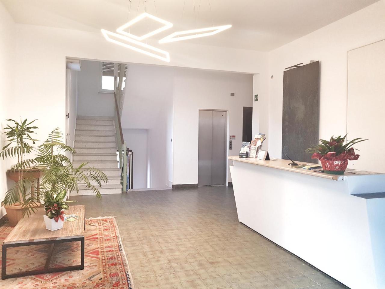 Residence Argentina R.T.A. Spotorno Εξωτερικό φωτογραφία