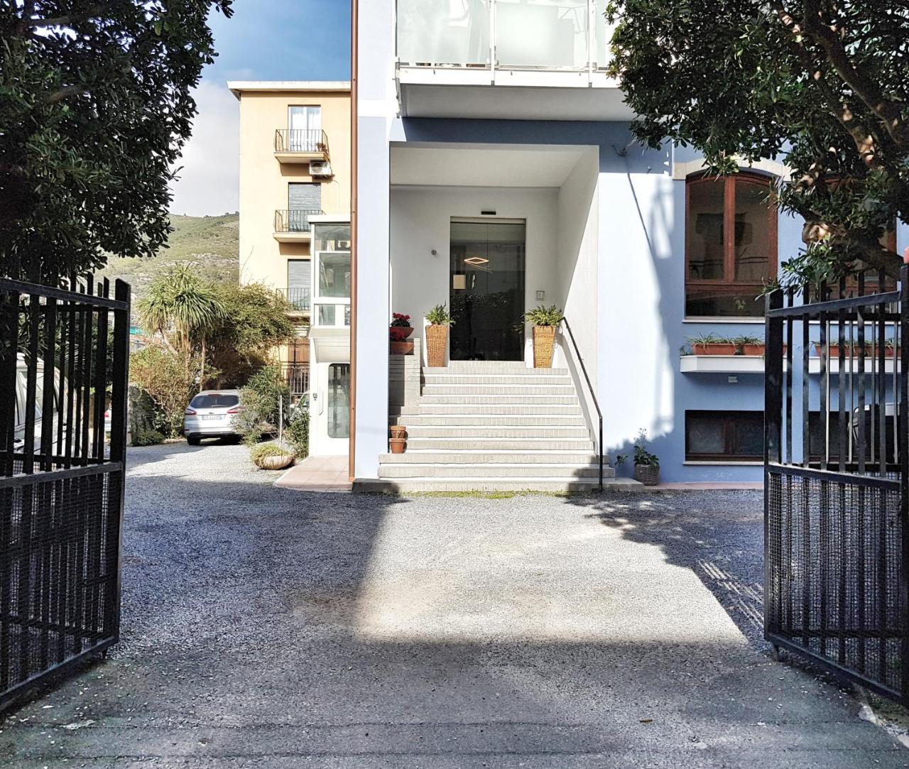 Residence Argentina R.T.A. Spotorno Εξωτερικό φωτογραφία